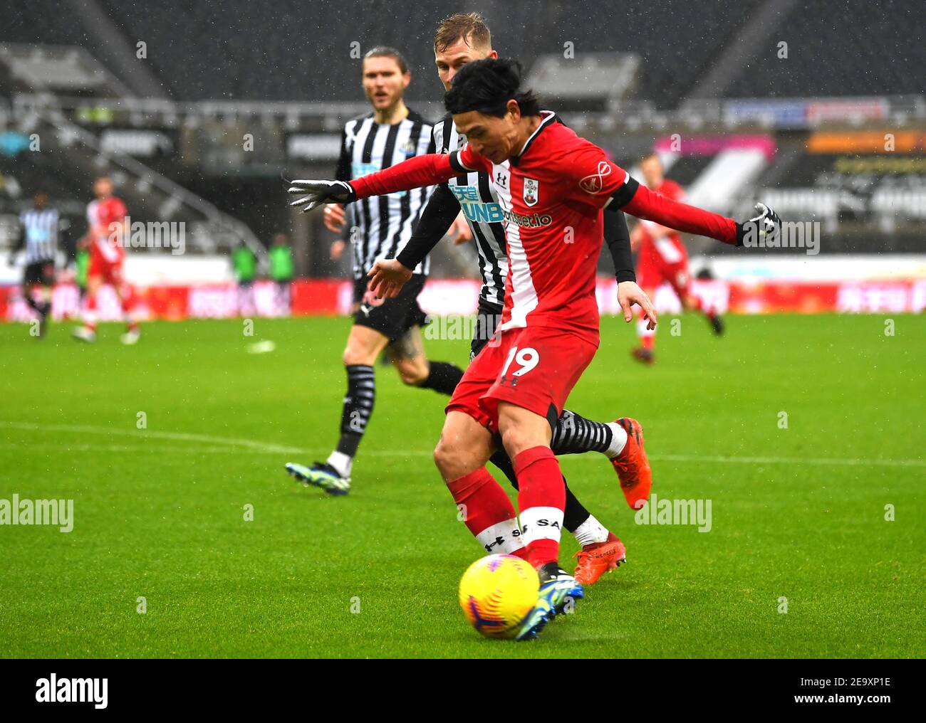 Southampton's Takumi Minamino scores their side's first goal of the game during the Premier League match at St James' Park, Newcastle upon Tyne. Picture date: Saturday February 6, 2021. Stock Photo