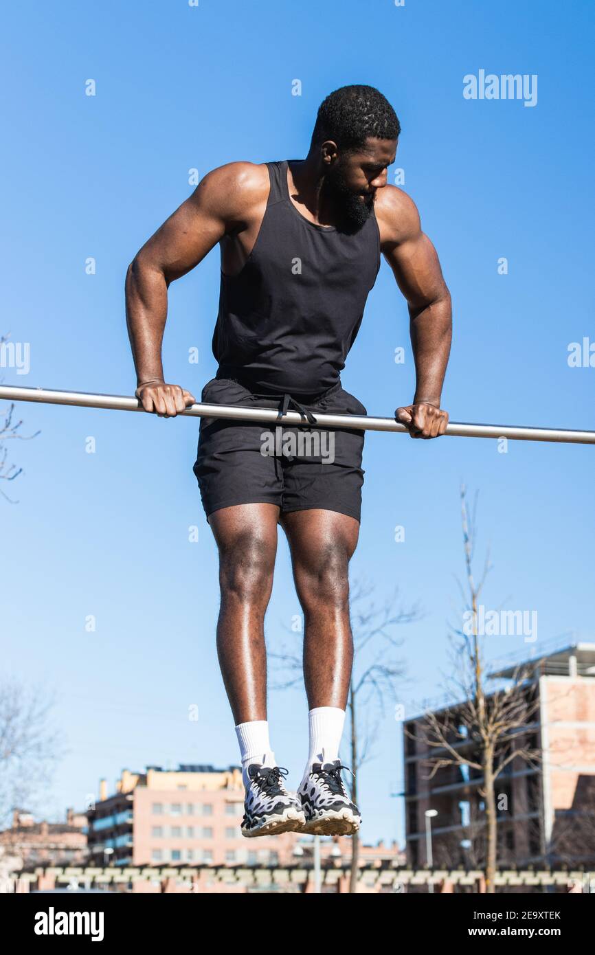 Pull up bar exercise hi res stock photography and images Page 3