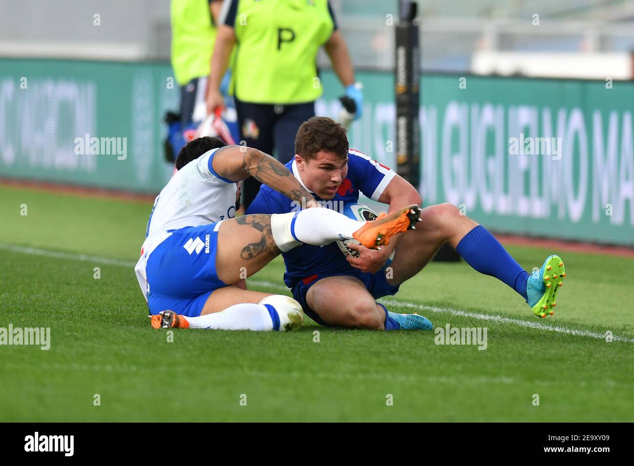Rome, Italy. 6th Feb, 2021. Rome, Italy, Stadio Olimpico, February 06, 2021, Antoine Dupont (France) during Italy vs France - Rugby Six Nations match Credit: Carlo Cappuccitti/LPS/ZUMA Wire/Alamy Live News Stock Photo