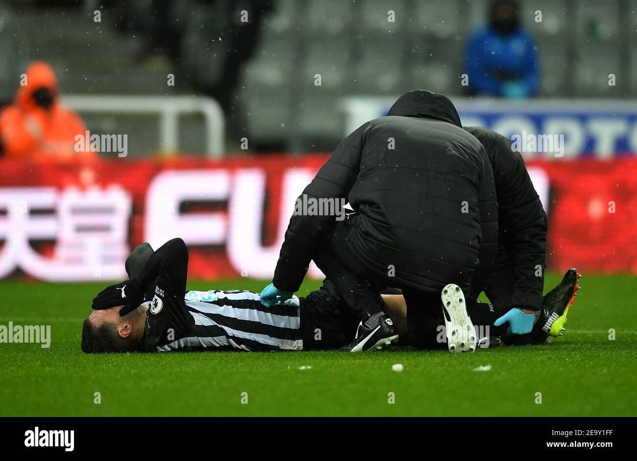 Newcastle United's Fabian Schar receives treatment during the Premier League match at St James' Park, Newcastle upon Tyne. Picture date: Saturday February 6, 2021. Stock Photo