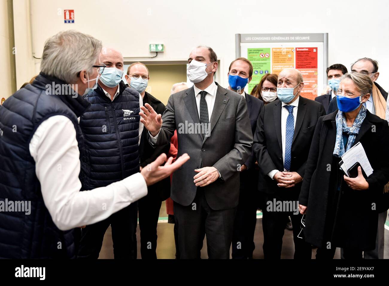 French Prime Minister Jean Castex visited an agricultural equipment factory in Chateaubourg, a Sulky company. After having visited the facilities in the company of Jean Yves Le Drian and Elisabeth Borne and the CEO of Sulby Mr Burel, he discussed at length on the integration of young people and reviewed the government s action in favor of the employment of young people. 16-25 years old. Jean Castex a visite une usine de materiel agricole, a Chateaubourg, entreprise Sulky. Apres avoir viste les installations en compagnie de jean Yves Le Drian et Elisabeth Borne et du PDG de Sulby Mr Burel, il a Stock Photo
