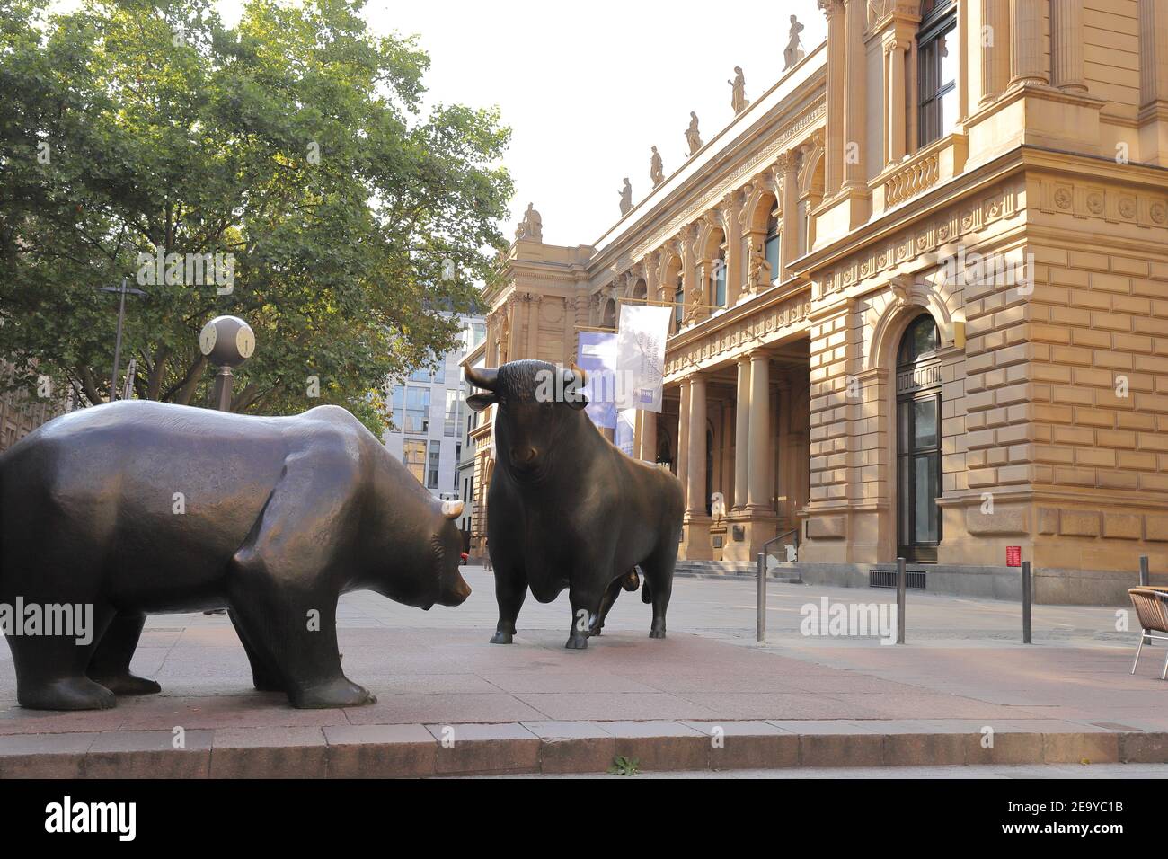 GERMANY, FRANKFURT AM MAIN - AUGUST 31, 2019: Bull and Bear statue in front of the Frankfurt Stock Exchange Stock Photo