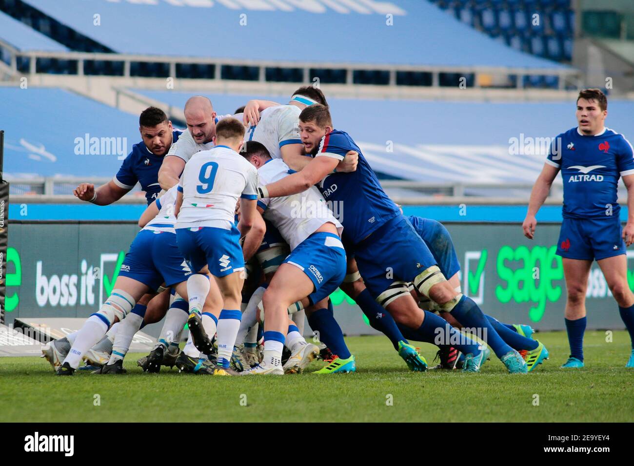 Rome, Italy. 06th Feb, 2021. Maul Italy during the 2021 Six Nations championship rugby union match between Italy and France on January 6, 2021 at Stadio Olimpico in Rome, Italy - Photo Nderim Kaceli / DPPI / LM Credit: Gruppo Editoriale LiveMedia/Alamy Live News Stock Photo