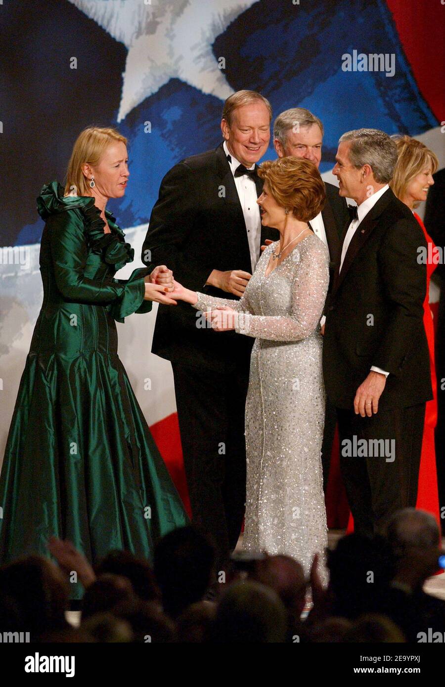 Laura bush green dress 2025