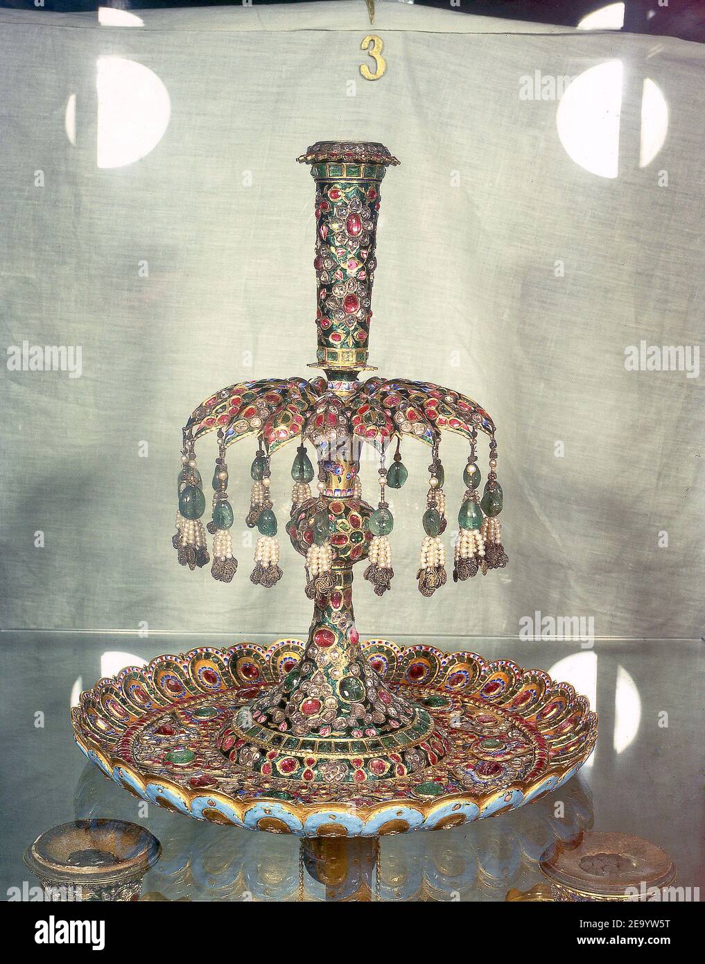 EXCLUSIVE. A piece of the Iranian Crown which belongs today to the Museum of Iranian Crown Jewels located in the basements of the Melli Bank in Tehran, Iran. Photo by Alexis Orand/ABACA. Stock Photo