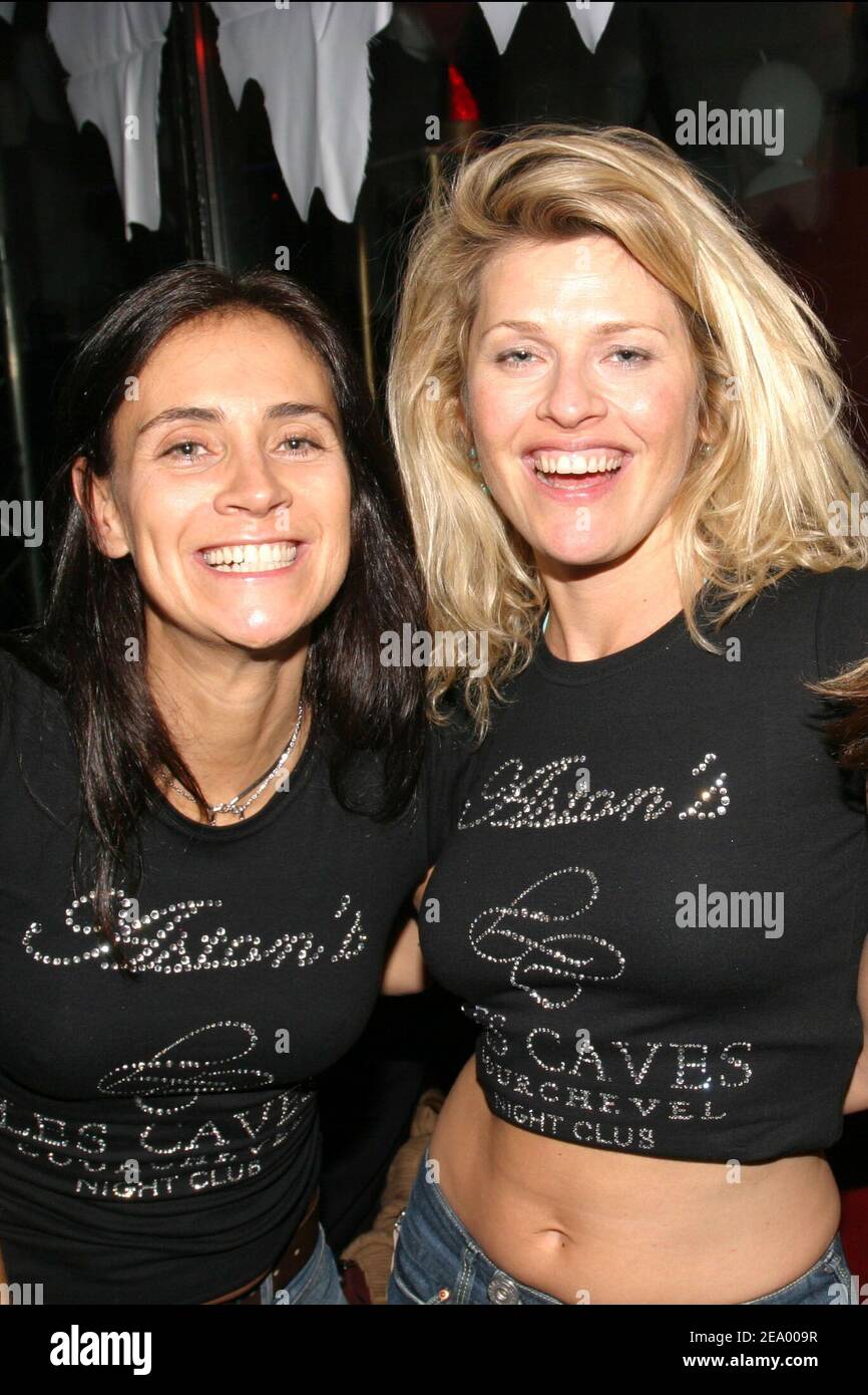 EXCLUSIVE. TV man Stephane Collaro's wife and Linda Lacoste attend the party 'Les Caves montent a Paris' organized by the famous Courchevel club 'Les Caves' at 'L'Etoile' club in Paris, France on february 4, 2005. Photo by Benoit Pinguet/ABACA. Stock Photo