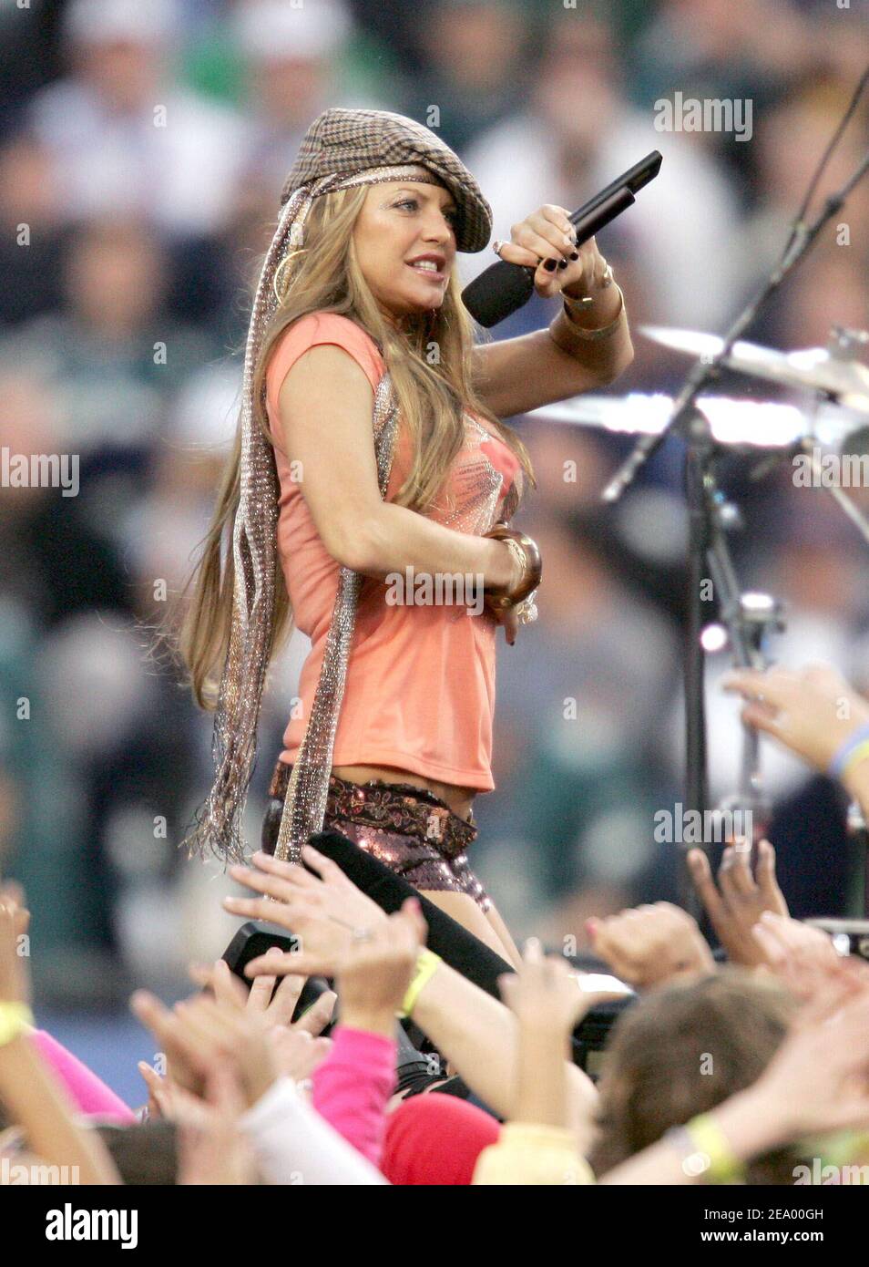 Fergie black eyed peas performs hires stock photography and images Alamy