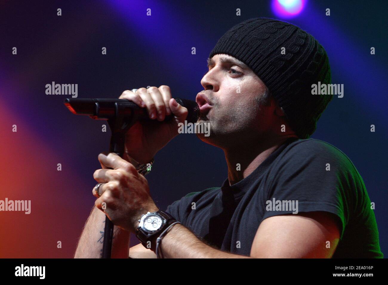 David Charvet performs during the taping of a show for the 50th anniversary of TV channel RTL 9 at the Olympia in Paris, France, on February 7, 2005. The show is to be broadcast on February 9. Photo by Audrey Morant/ABACA Stock Photo