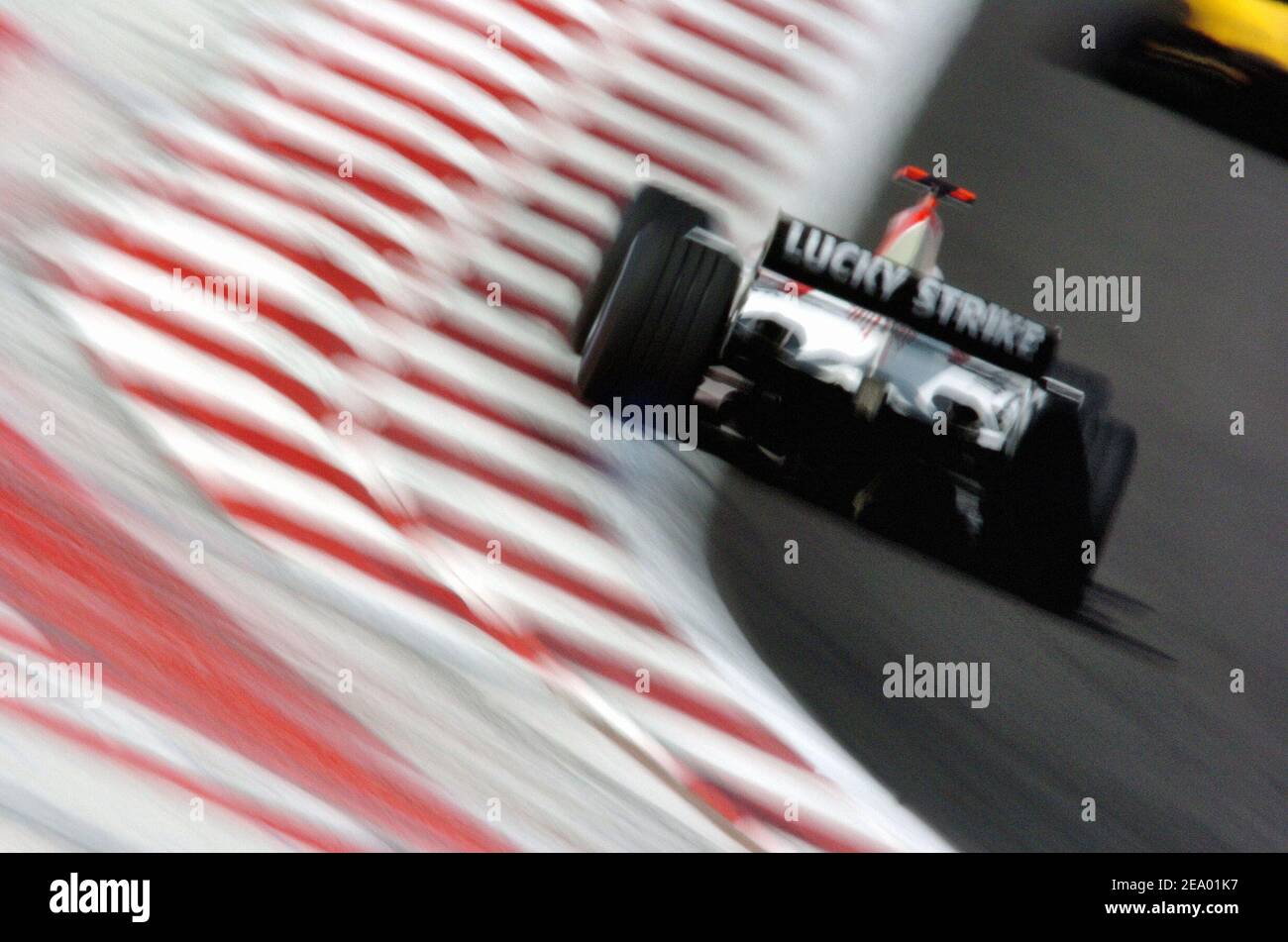 U.K Formula 1 driver Jenson Button (Bar team) during the formula 1 Grand Prix in Sakhir, Bahrein, United Arab Emirates, on April 4, 2004. Photo by Thierry Gromik/ABACA. Stock Photo