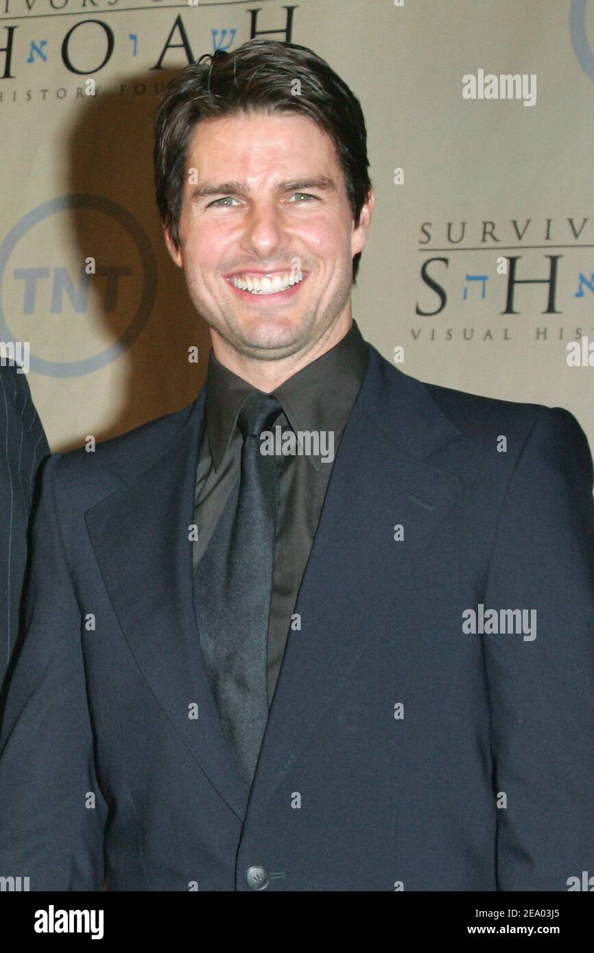 Tom Clinton Actor U.S. actor Tom Cruise attends a ceremony honoring former United States ...