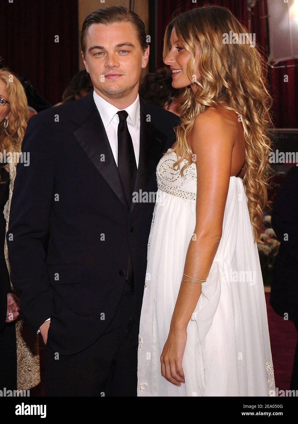 Leonardo dicaprio and gisele bundchen hi-res stock photography and ...