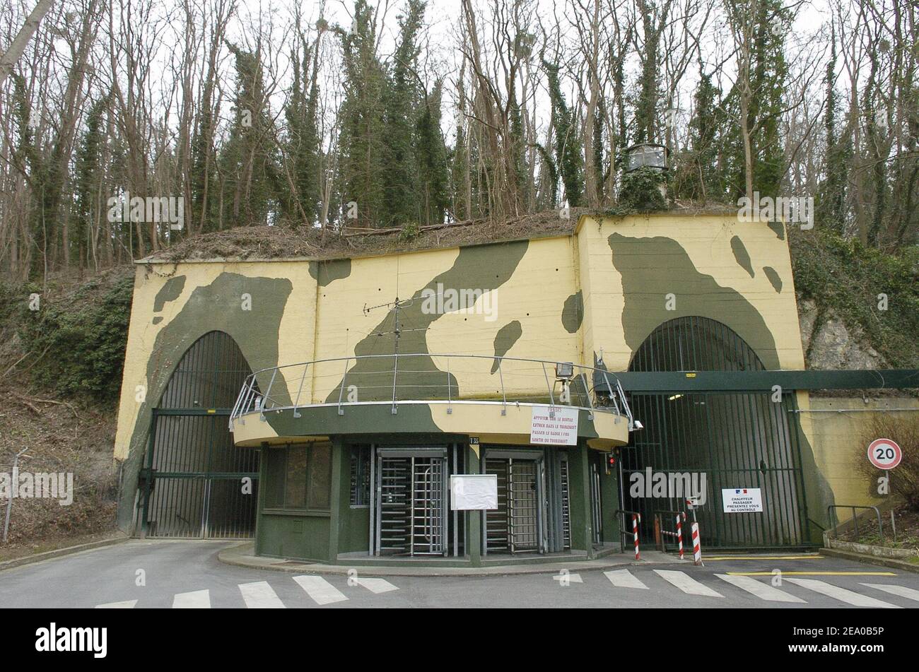Entrance of the French defense center for air operations in Taverny, north  of Paris, France, on March 18, 2005. Photo by Bruno Klein/ABACA Stock Photo  - Alamy