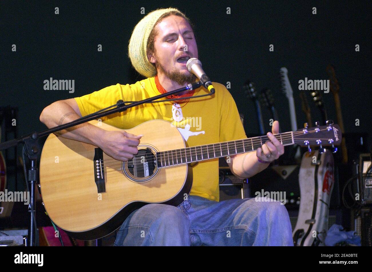 'John Butler of The John Butler Trio performs as part of South By Southwest ''SxSw'' at Stubbs in Austin Texas on March 19, 2005. (Pictured: John Butler Trio, John Butler) Photo by: Tim Mosenfelder/ABACA' Stock Photo