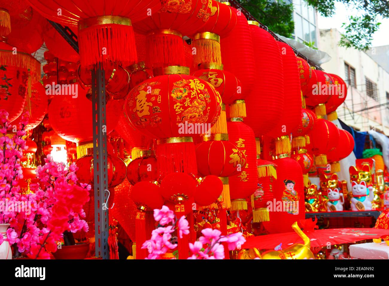 An openair market with Chinese lanterns and other traditional Chinese