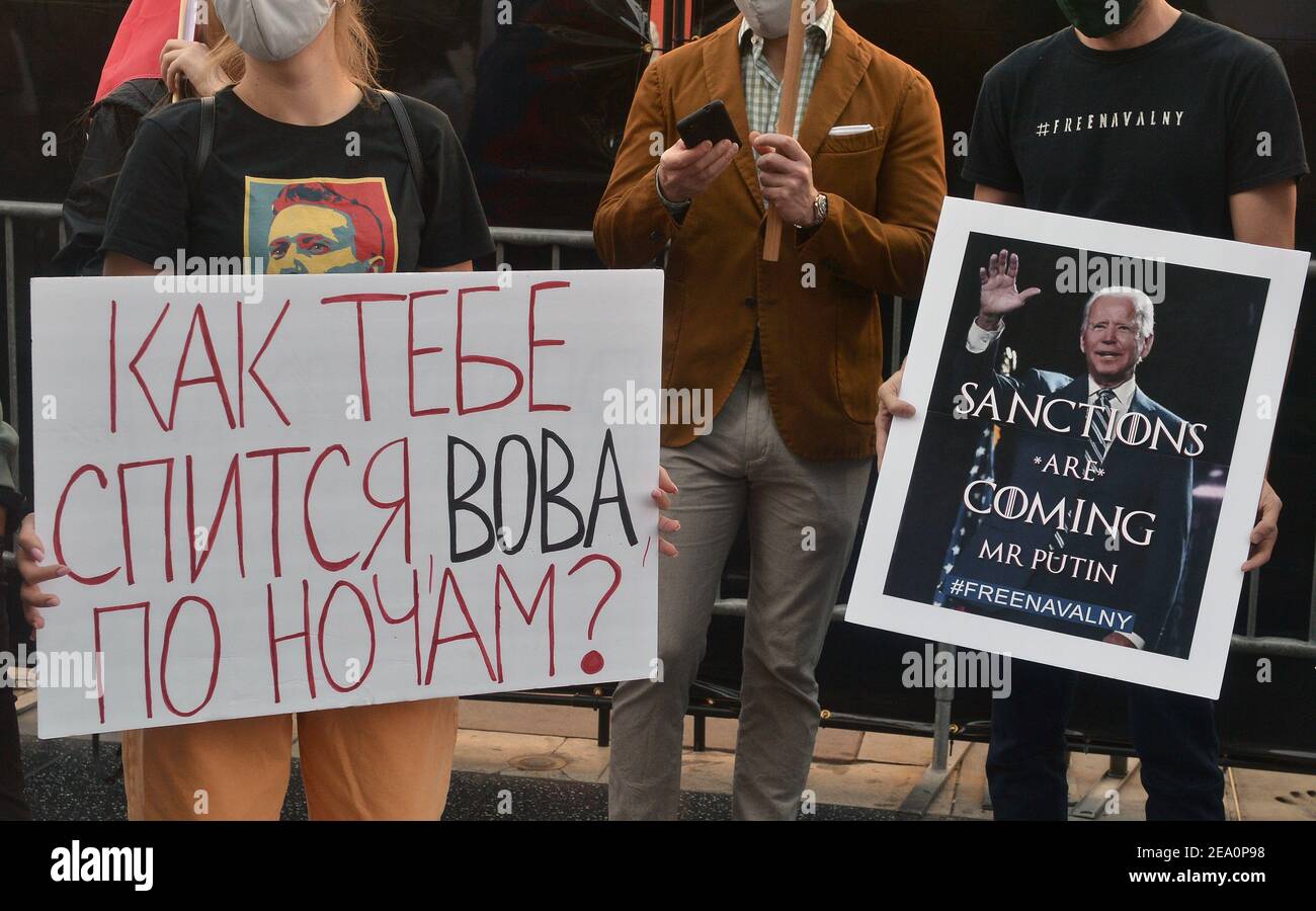 Demonstrations in Brandenburg Airport in Berlin, Germany on April 7 -  SafeAbroad