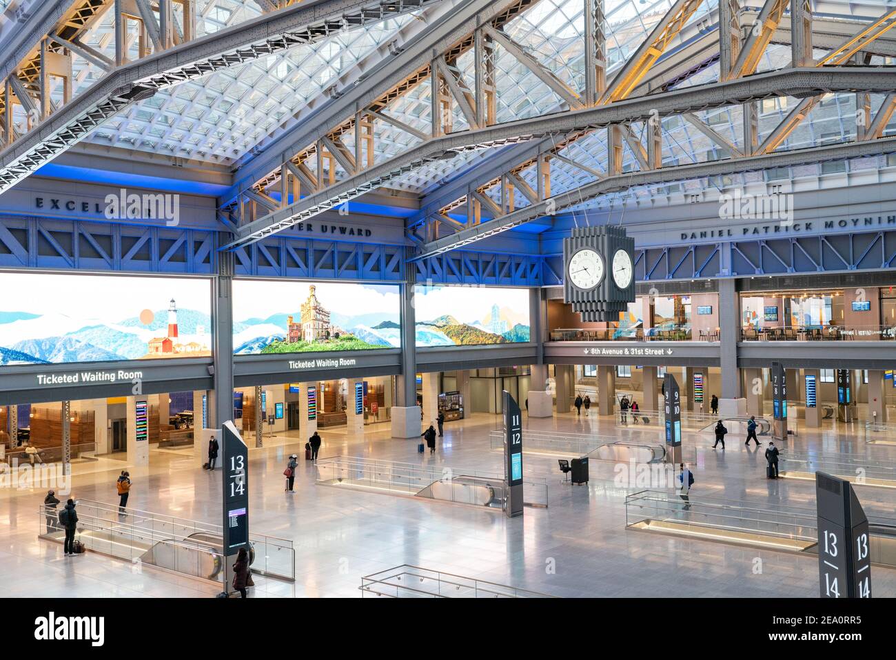 City Concourse Architecture Hi res Stock Photography And Images Alamy