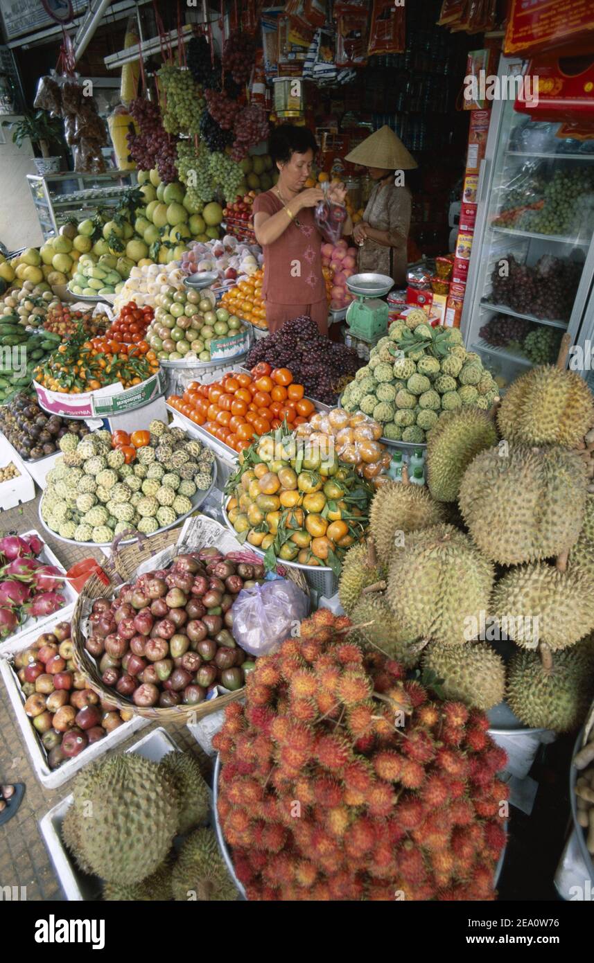 Asia,Vietnam, Ho Chi Minh City aka Saigon, Ben Thanh Market, Fruit Shop