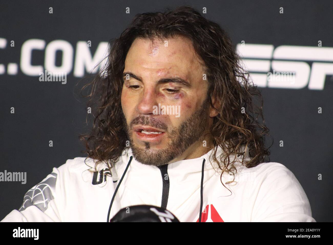Las Vegas, Nevada, Las Vegas, NV, USA. 6th Feb, 2021. Las Vegas, NV - February 6: Clay Guida interacts with media after the UFC Vegas 18 event at UFC Apex on February 6, 2021 in Las Vegas, Nevada, United States. Credit: Diego Ribas/PX Imagens/ZUMA Wire/Alamy Live News Stock Photo