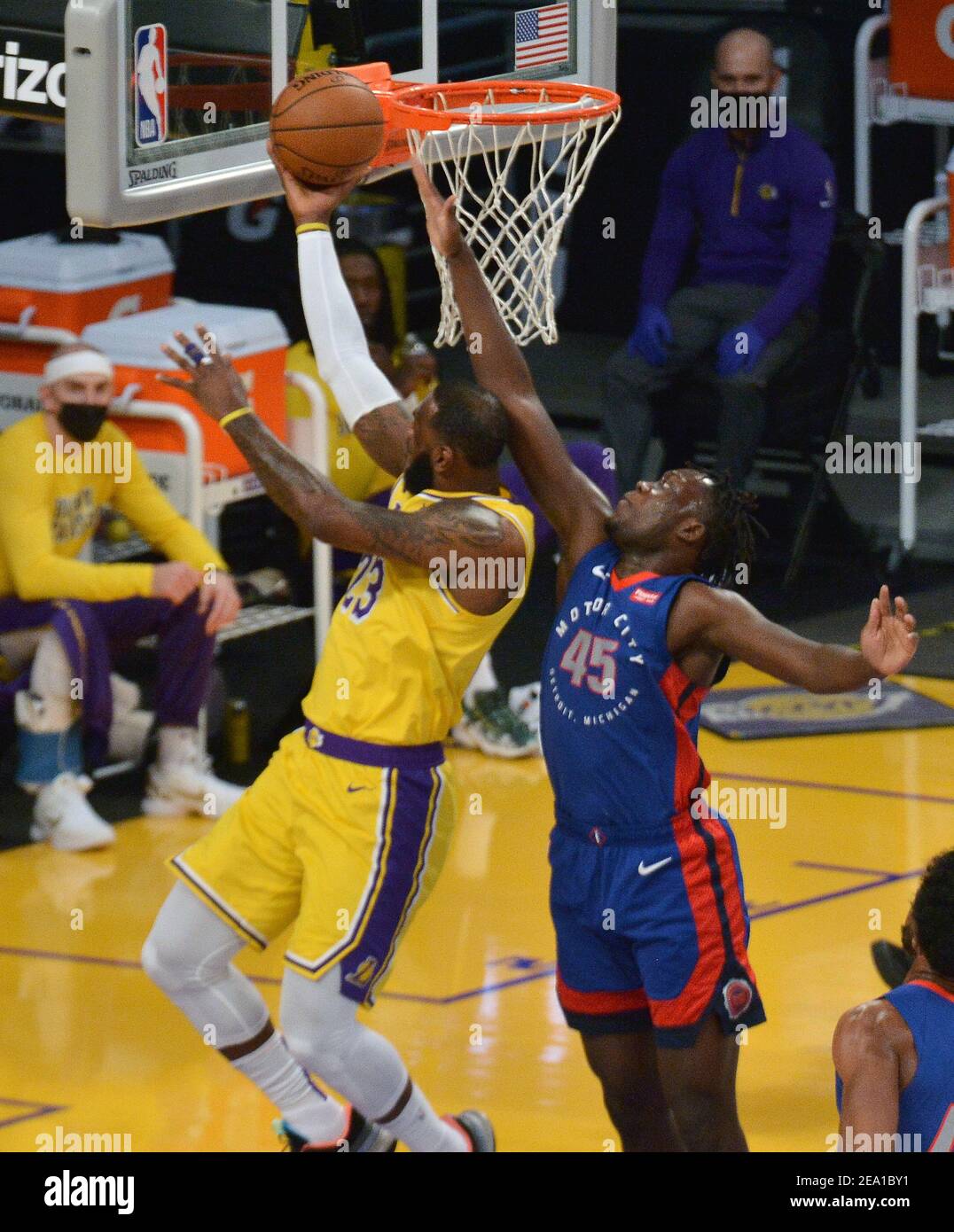 Los Angeles, United States. 06th Feb, 2021. Los Angeles Lakers' forward LeBron James scores on Detroit Pistons' forward Sekou Doumbouya during the second quarter at Staples Center in Los Angeles on Saturday, February 6, 2021. The Lakers defeated the Pistons 135-129 in double-overtime. Photo by Jim Ruymen/UPI Credit: UPI/Alamy Live News Stock Photo