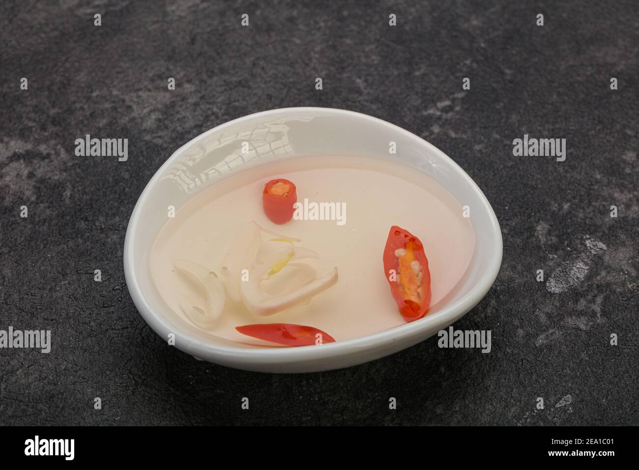 Vietnamese vinegar sauce with chili and garlic Stock Photo Alamy