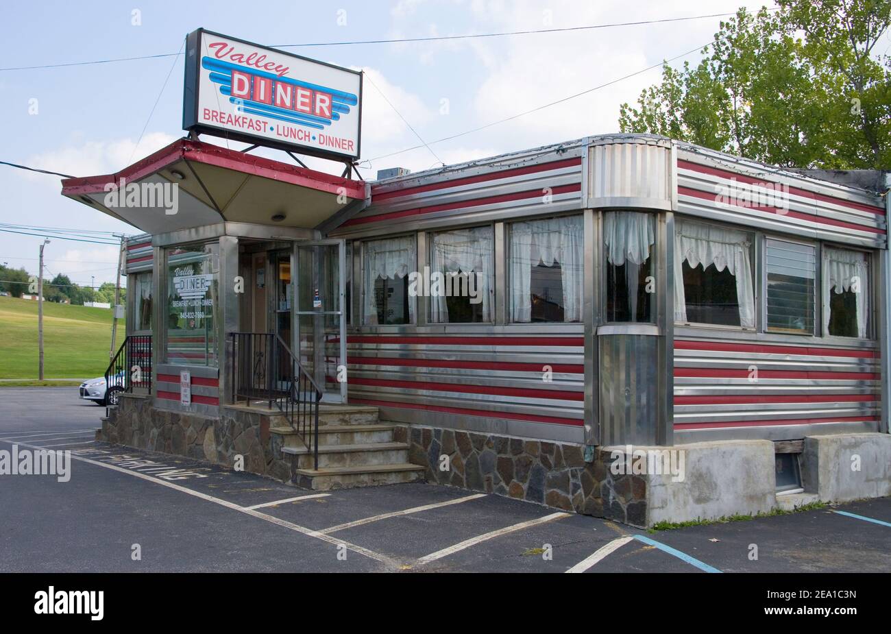the traditional dover valley diner in dover pennsylvania Stock Photo