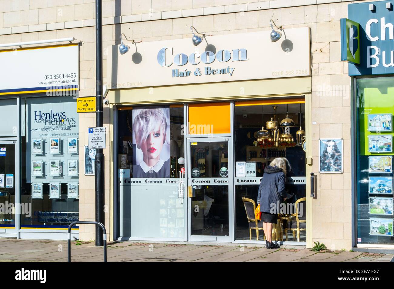 HOUNSLOW, LONDON, ENGLAND 5th February 2021 Woming longingly looking