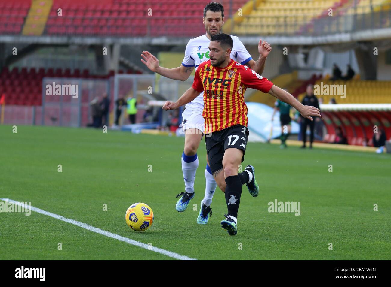 Riccardo Improta player of Benevento, during the match of the Italian Serie  B football championship between Benevento v Venice final result 1-1, game  Stock Photo - Alamy