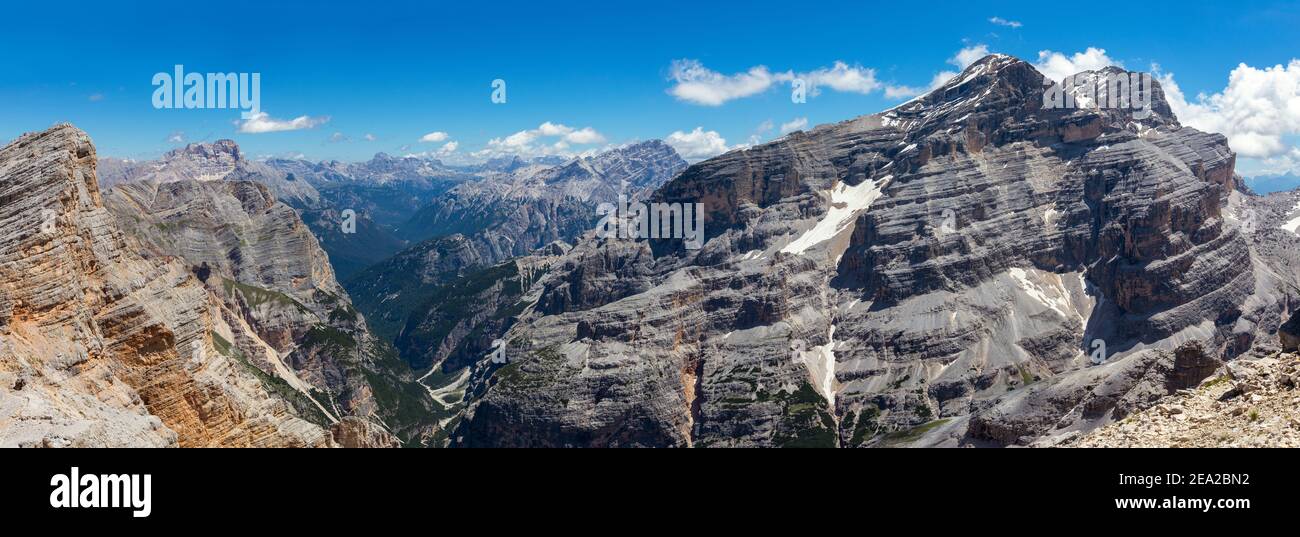 View on the Travenanzes valley and Tofane mountain group. The Ampezzo Dolomites. Veneto. Italian Alps. Europe. Stock Photo