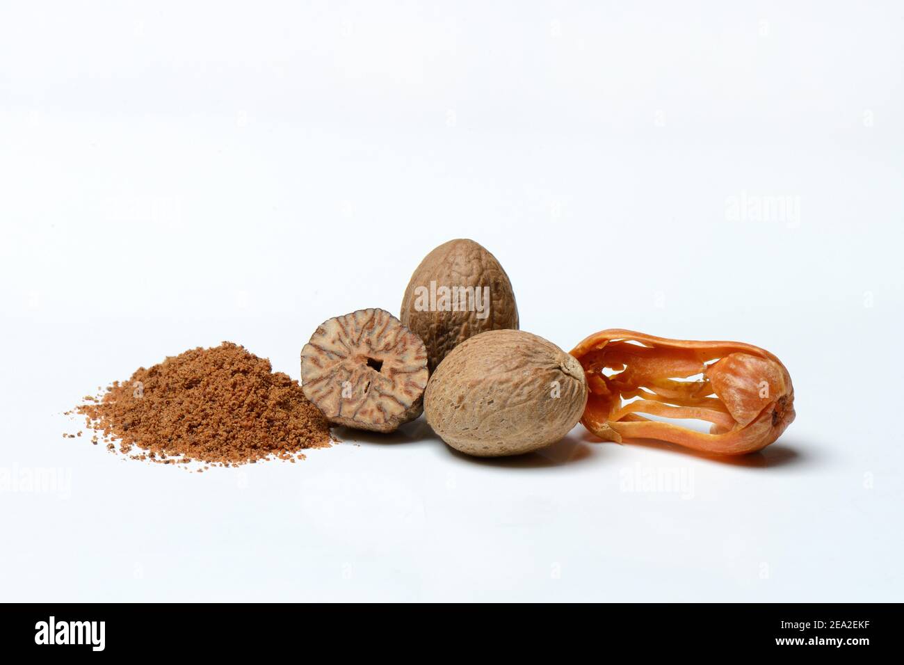Nutmegs, ground nutmeg powder and mace Stock Photo