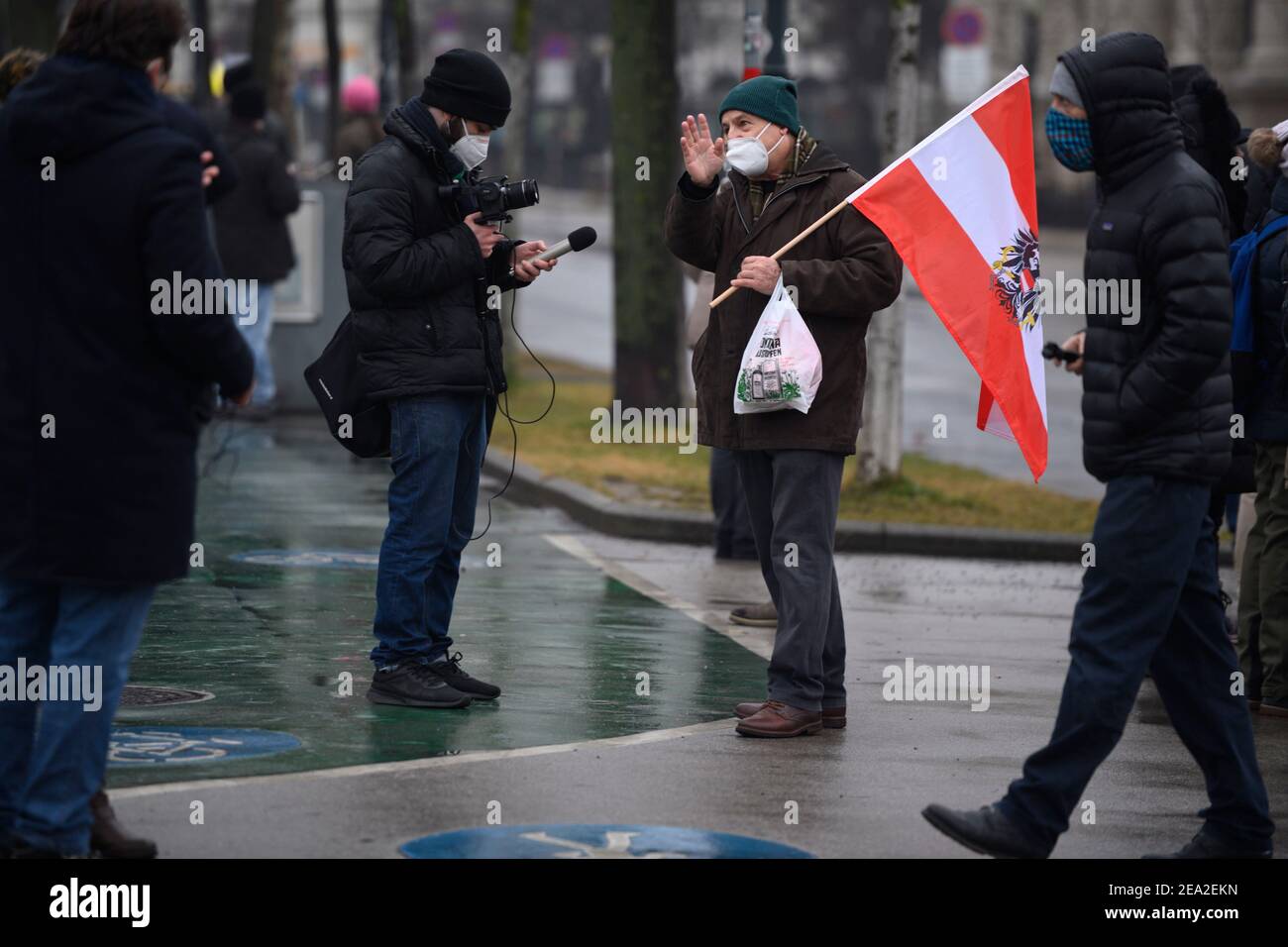 Vienna, Austria. 07th Feb, 2021. A demonstration against the Corona measures will take place at Maria-Theresien-Platz. A demonstration that has not been registered will be advertised as a 'walk' by the organizer. Credit: Franz Perc / Alamy Live News Stock Photo