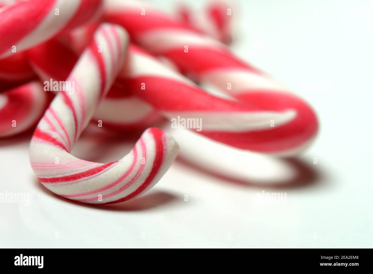 Candy canes, redwhite Stock Photo Alamy