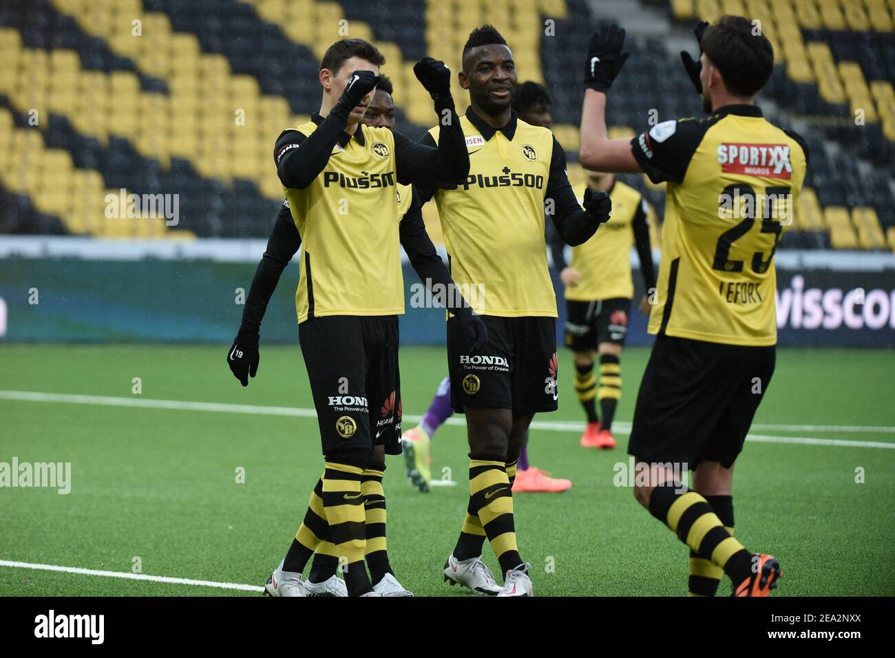 Bern, Wankdorf, Soccer Super League: BSC Young Boys - FC Lausanne-Sport, #  18 Jean-Pierre Nsame (Young Boys) and # 25, Jordan. 07th Feb, 2021. Lefort  (Young Boys) congratulate # 16 Christian Fassnacht (