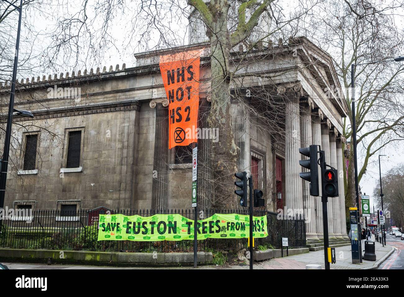 Anti hs2 banner on st pancras new church hi-res stock photography and ...