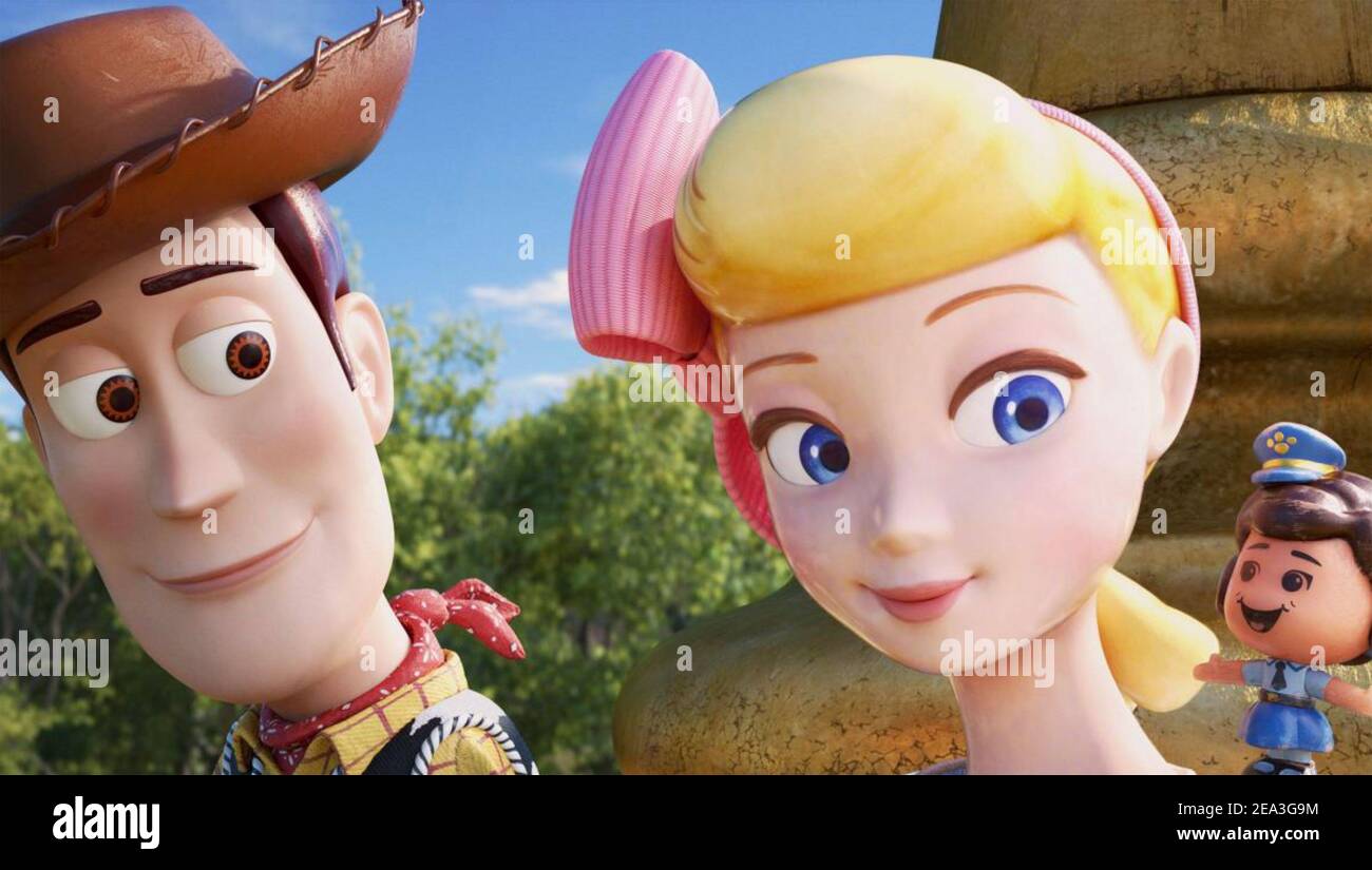 TOY STORY 1995 Buena Vista Pictures cgi film with Tom Hanks as the voice of cowboy Woody and Annue Potts as Bo Peep. © Buena Vista Pictures. Stock Photo