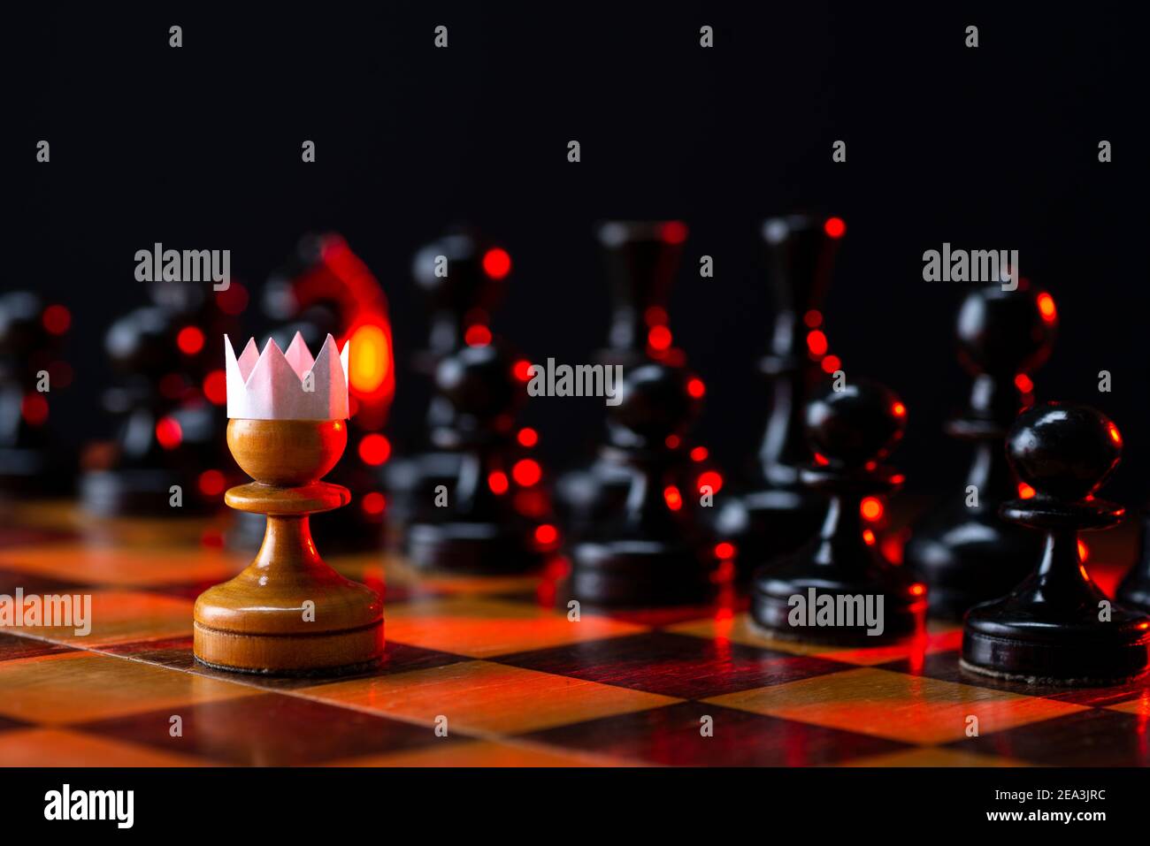 Chess Queens. Game of Chess. Game to Development Analysis Strategy Plan,  Leader and Teamwork Concept for Success. Business Solutions, Success  Strategy Stock Photo - Alamy