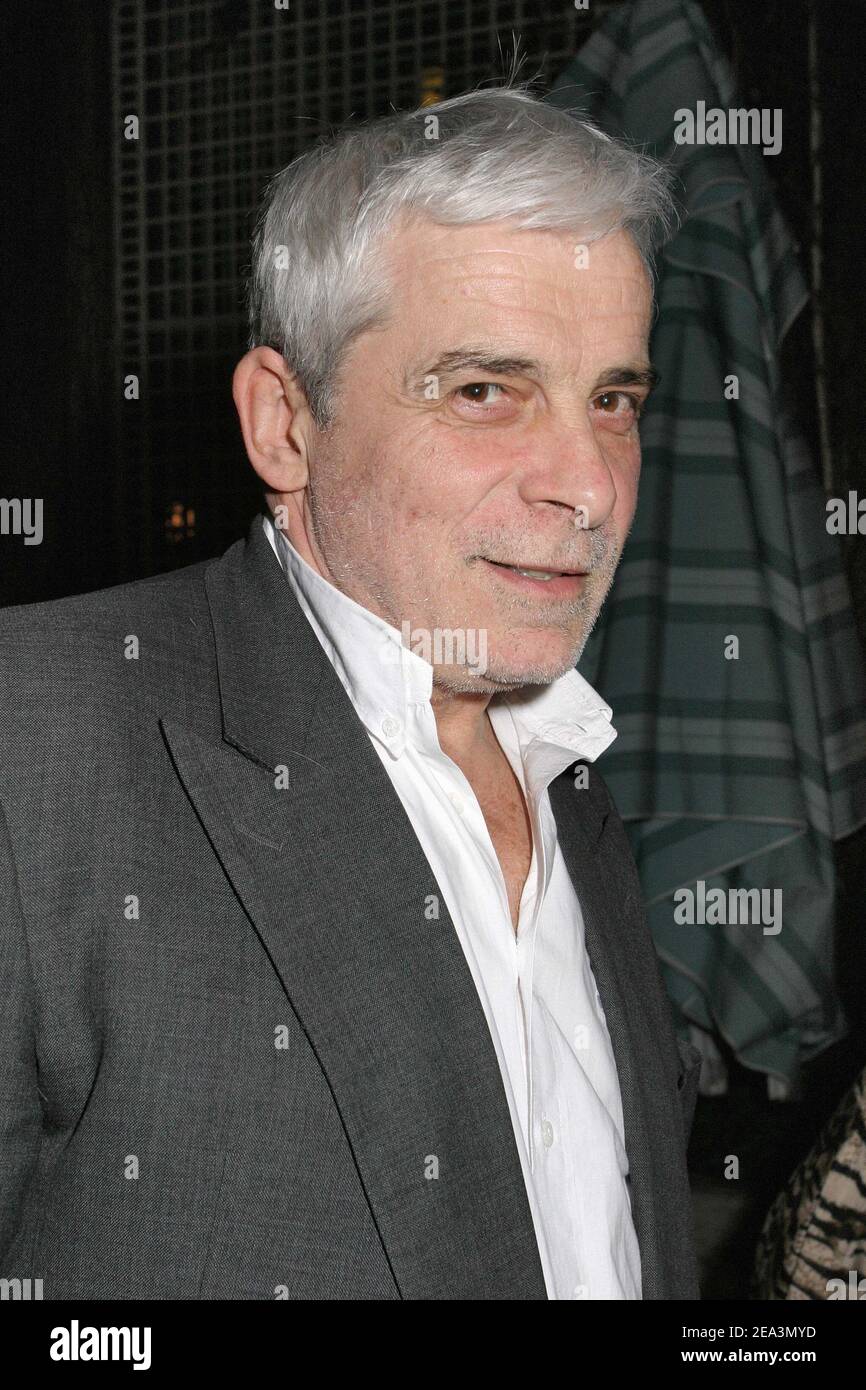 Jury member French actor Jacques Weber during the 'Carte Noire Cine Roman Awards' at hotel Plaza Athene in Paris, France on April 3, 2005. Photo by Benoit Pinguet/ABACA. Stock Photo