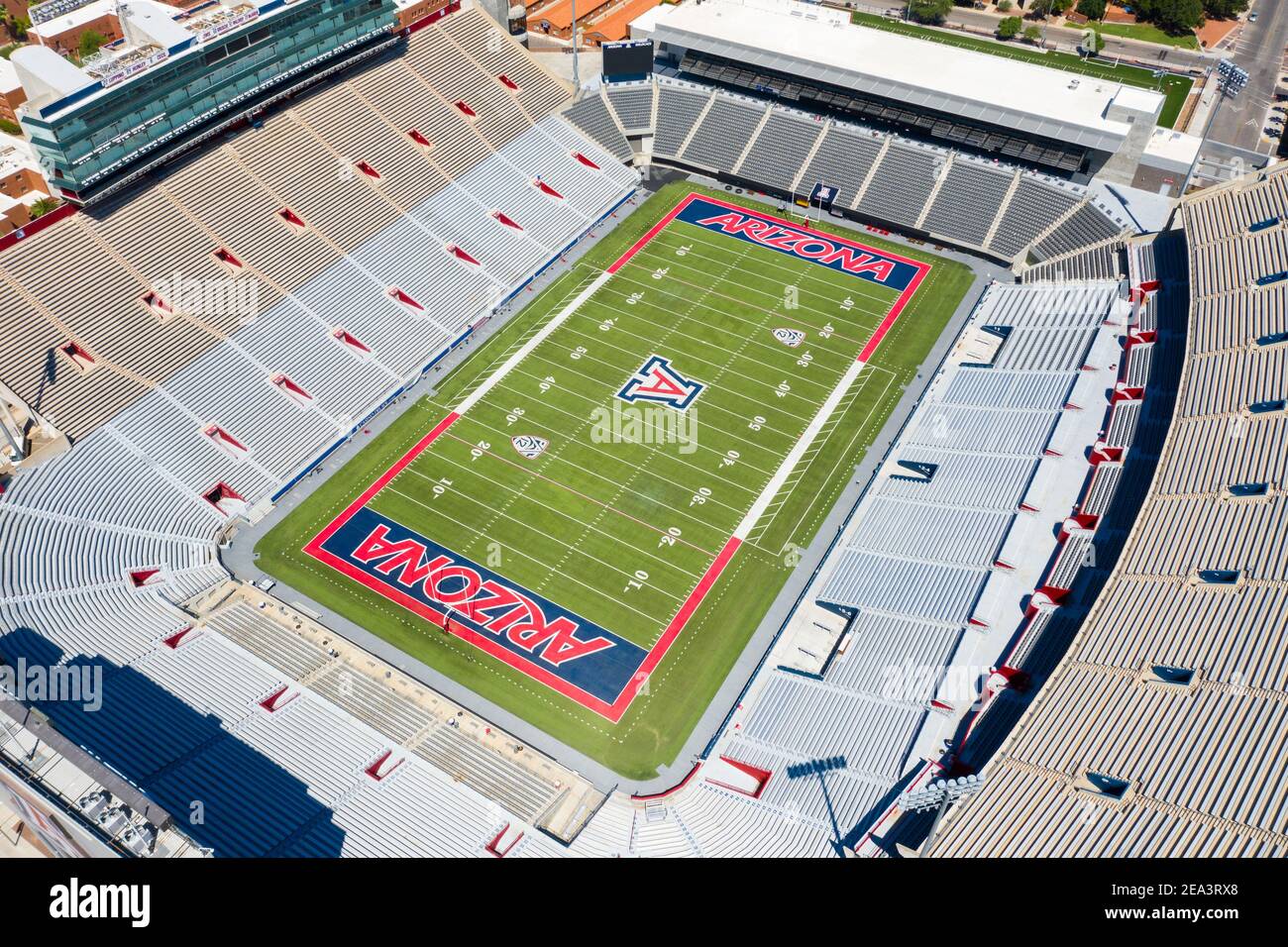 University of arizona stadium hires stock photography and images Alamy