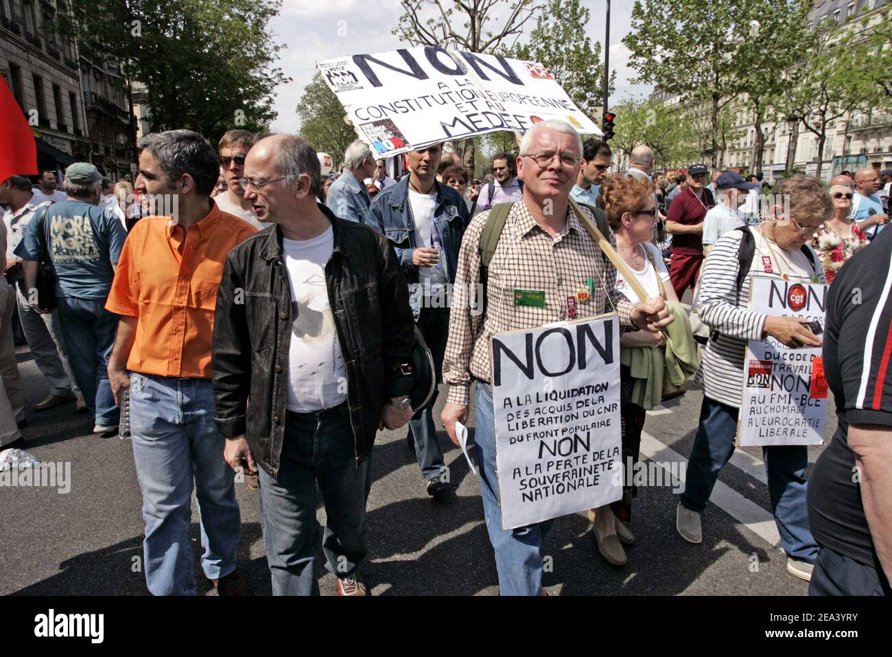 Constitution Europeenne High Resolution Stock Photography and Images ...