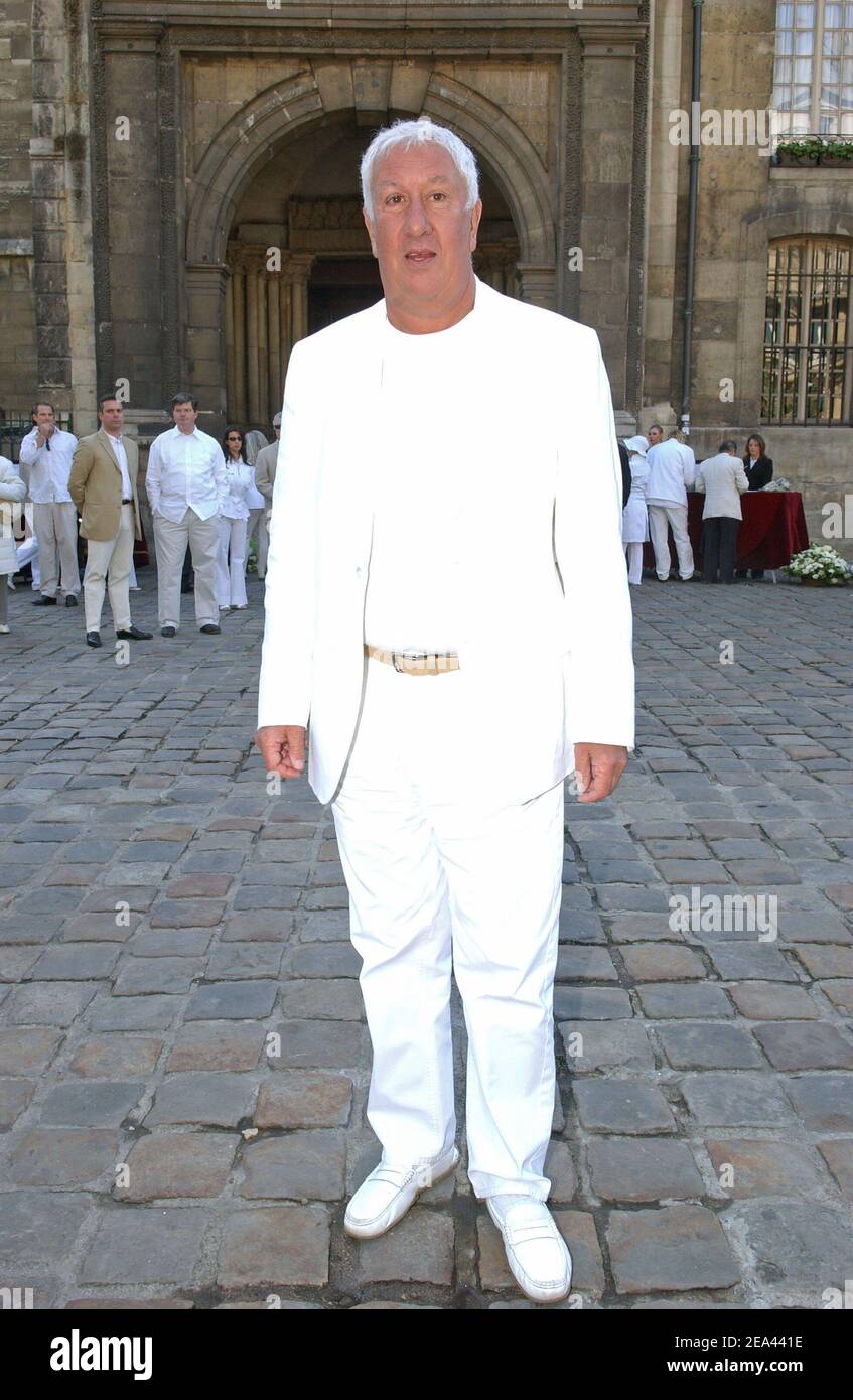 Stephane Collaro at St-Germain-des-Pres church in Paris, France, on May 18, 2005, for a mass to pay a tribute to famous French music producer Eddie Barclay who died aged 84 on last Friday. Photo by Gorassini-Mousse/ABACA Stock Photo