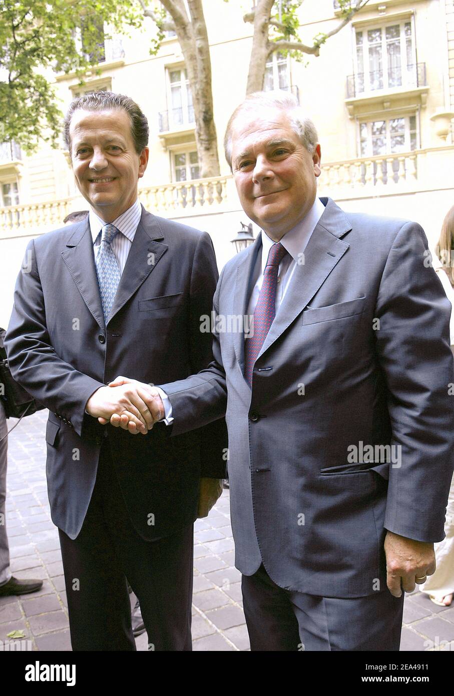Newly appointed Justice minister Pascal Clement and his predecessor ...