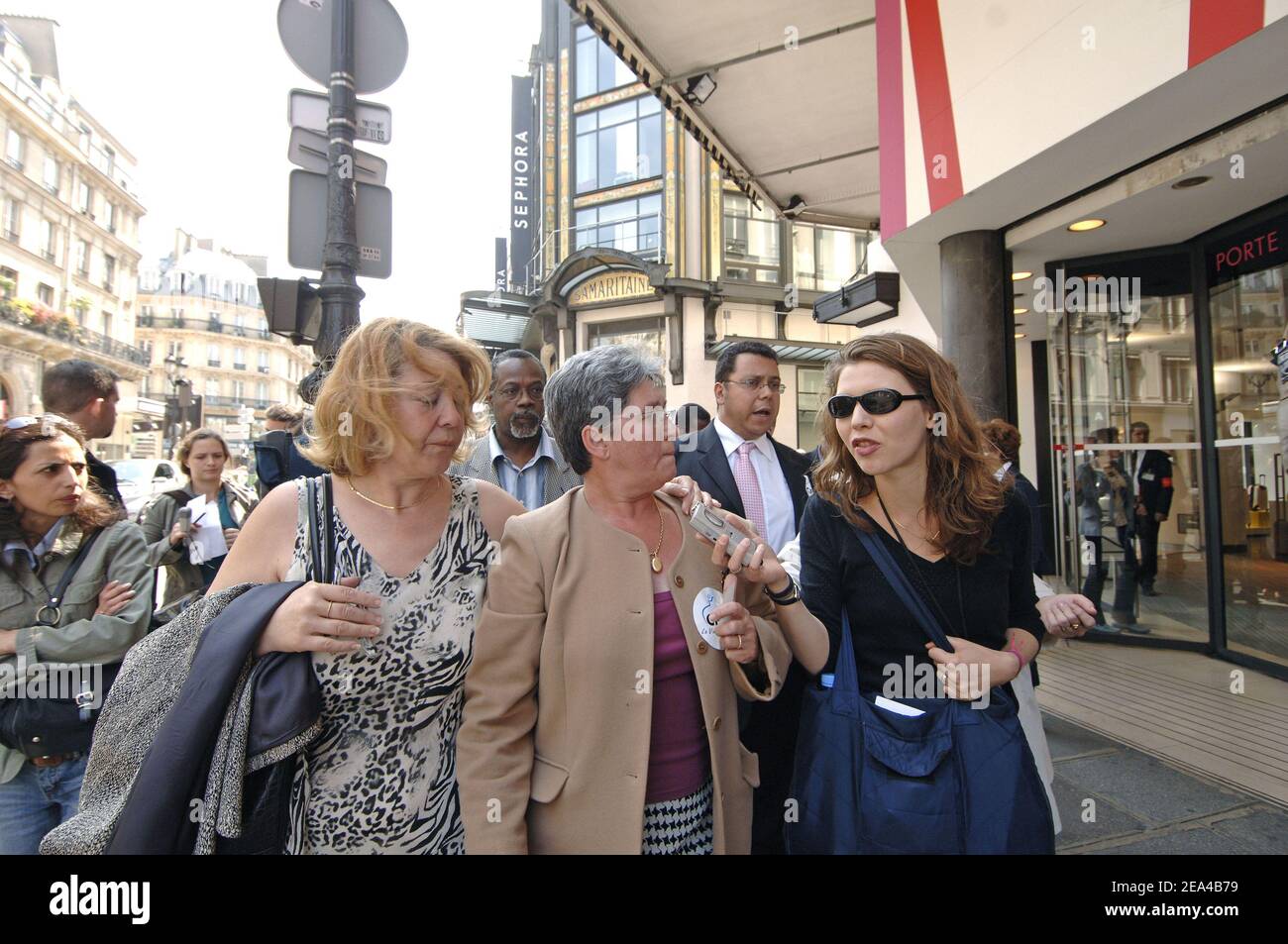 La Samaritaine employees leaving the store to join the LVMH Louis