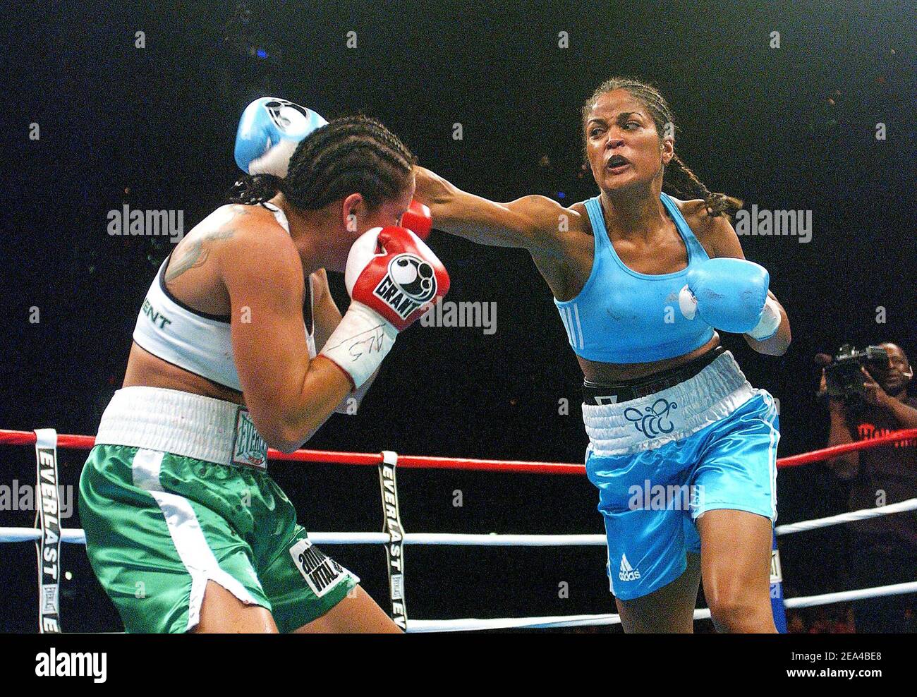 World Boxing Champion Laila Ali celebrates her victory on June 11, 2005, in Washington, DC after a 3 round TKO against Erin Toughill for the WBC/WIBA Super Middleweight Championship Bout. Photo by Olivier Douliery/ABACA. Stock Photo
