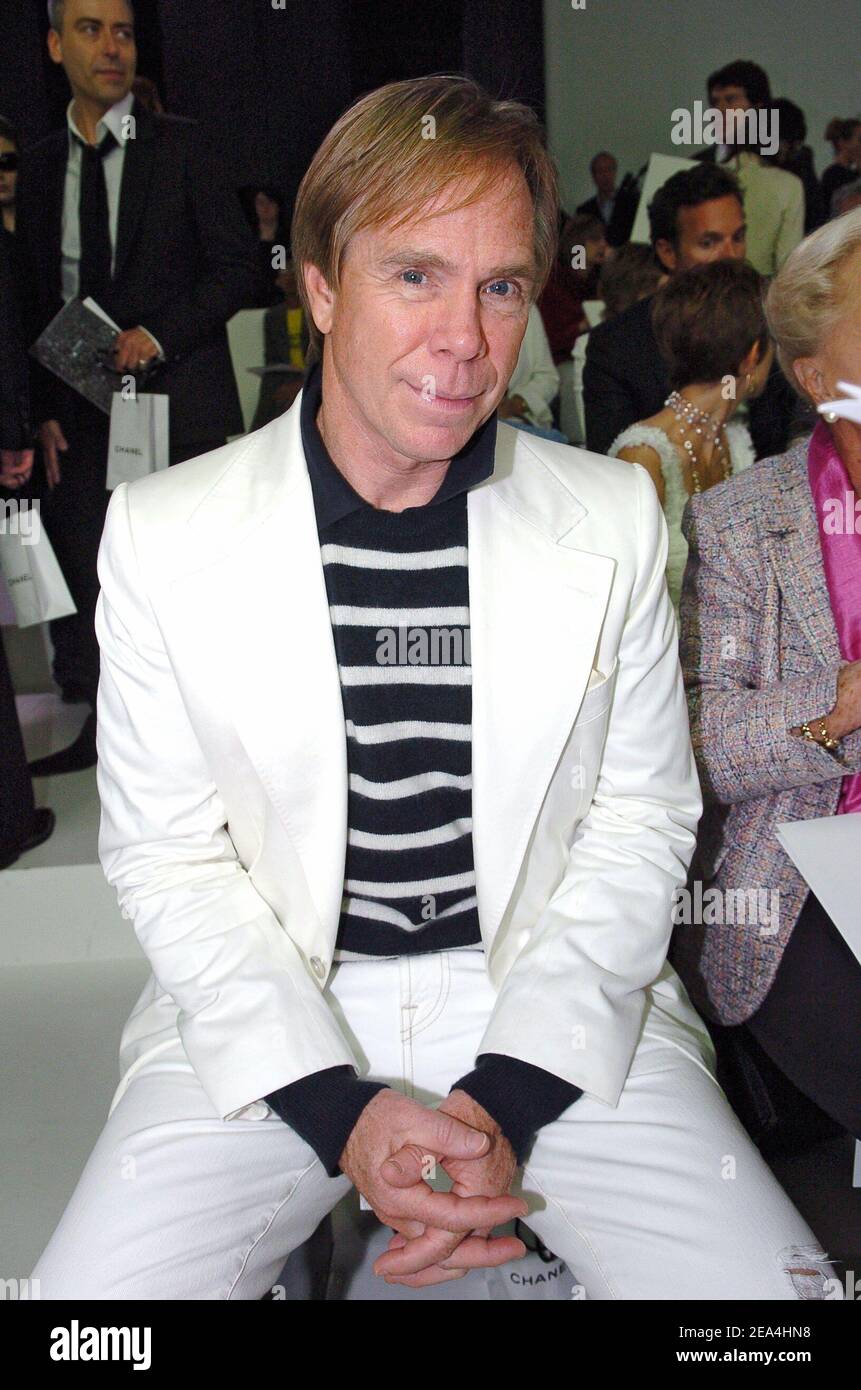US designer Tommy Hilfiger attends the presentation of German fashion  designer Karl Lagerfeld for Chanel 2005-2006 Fall-Winter Haute-Couture  collection in Paris, France, on July 7, 2005. Photo by  Nebinger-Klein/ABACAPRESS.COM Stock Photo -