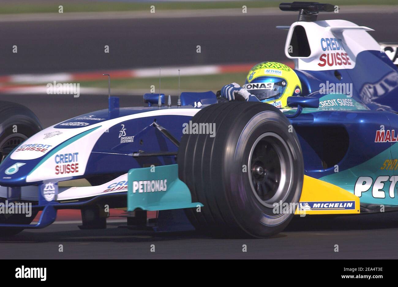 Sauber petronas hi-res stock photography and images - Alamy
