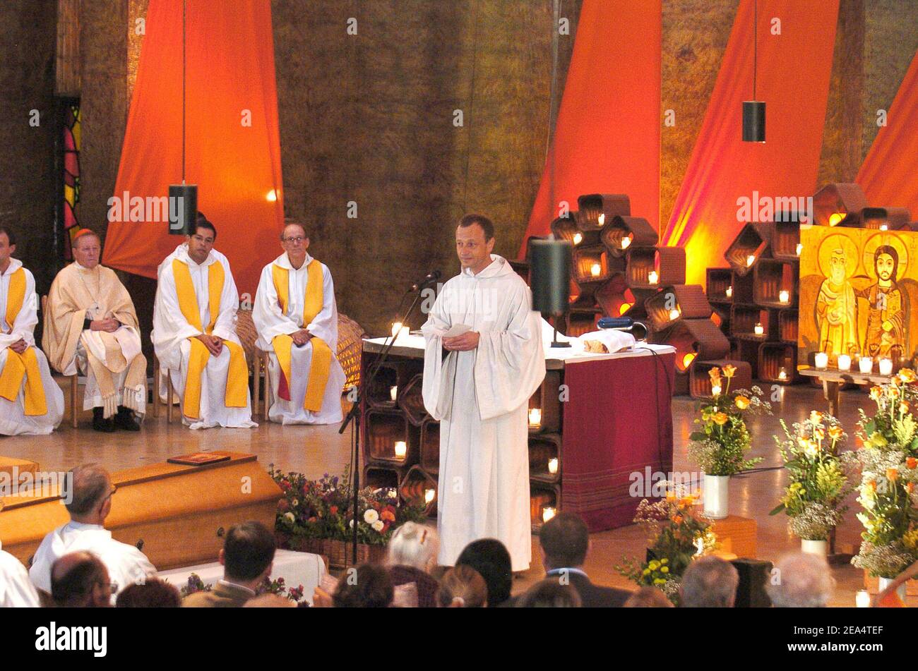 Brother Alois holds the funeral service for Brother Roger Schutz, the leader of the Taize ecumenical community, at the community's Reconciliation church in Taize, central France, on August 23, 2005. Brother Roger, 90, was slain last week when a 36-year-old mentally disturbed Romanian woman slit his throat in front of 2,500 pilgrims praying at the church. Brother Alois succeds to Brother Roger at the head of the community. Photo by Bruno Klein/ABACAPRESS.COM Stock Photo