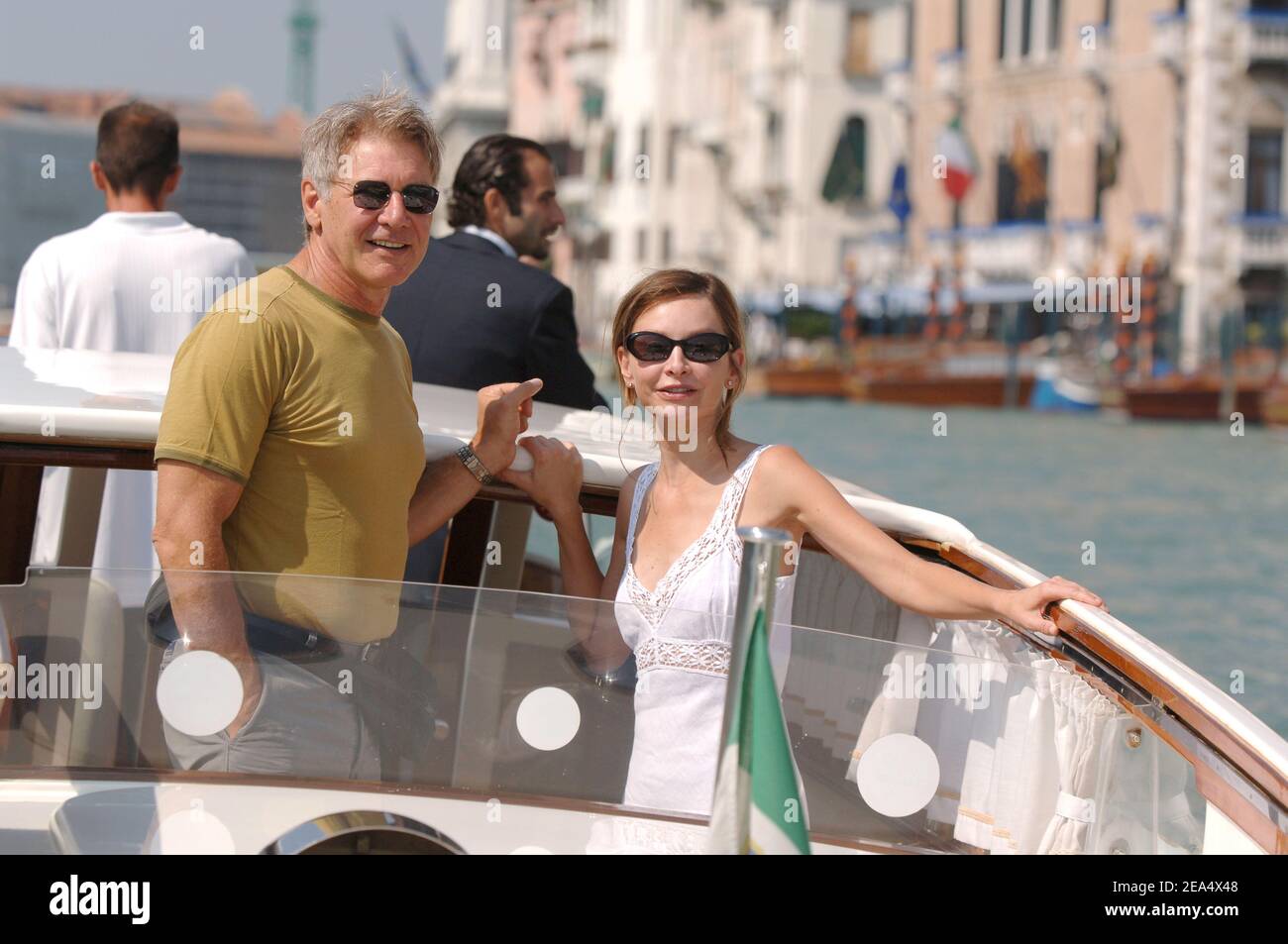 Harrison Ford and his girlfriend Calista Flockhart have fun on a Taxi Boat during the 62nd Venice Film Festival in Venice, Italy, on September 1, 2005. Photo by Lionel Hahn/ABACAPRESS.COM. Stock Photo