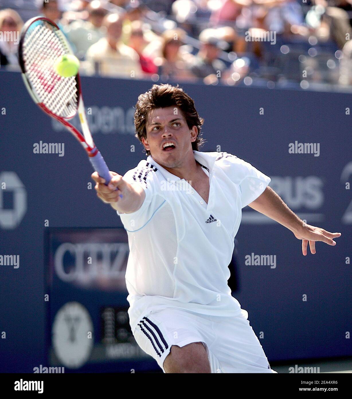 USA's Taylor Dent competes against Spain's Nicolas Almagro during the fifth day of competition at the 2005 US Open tennis tournament in Flushing Meadows, New York on September 2, 2005. Photo by William Gratz/ABACAPRESS.COM Stock Photo