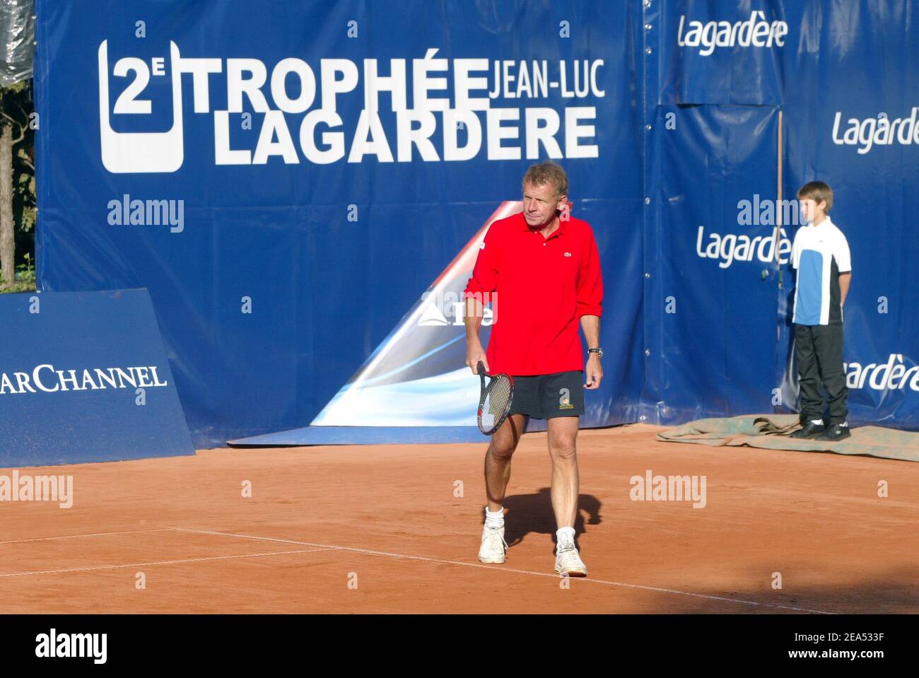 French TV anchor Patrick Poivre d'Arvor plays tennis on second Lagardere  Tournament in Paris, France on September 17, 2005. Photo by Medhi  Taamallah/ABACAPRESS.COM Stock Photo - Alamy