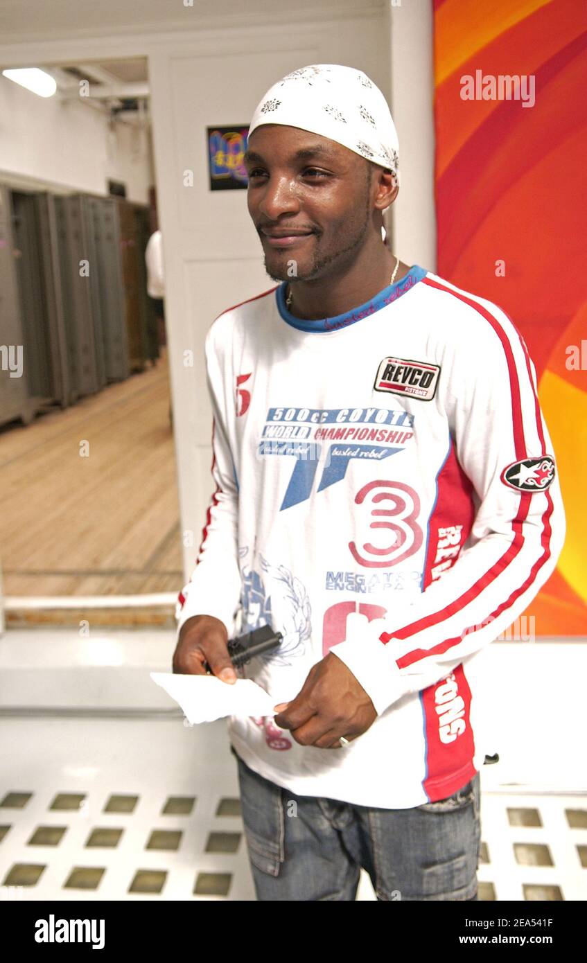 EXCLUSIVE. The 24 pre-selected contestants (Pictured : Bryan) during ...