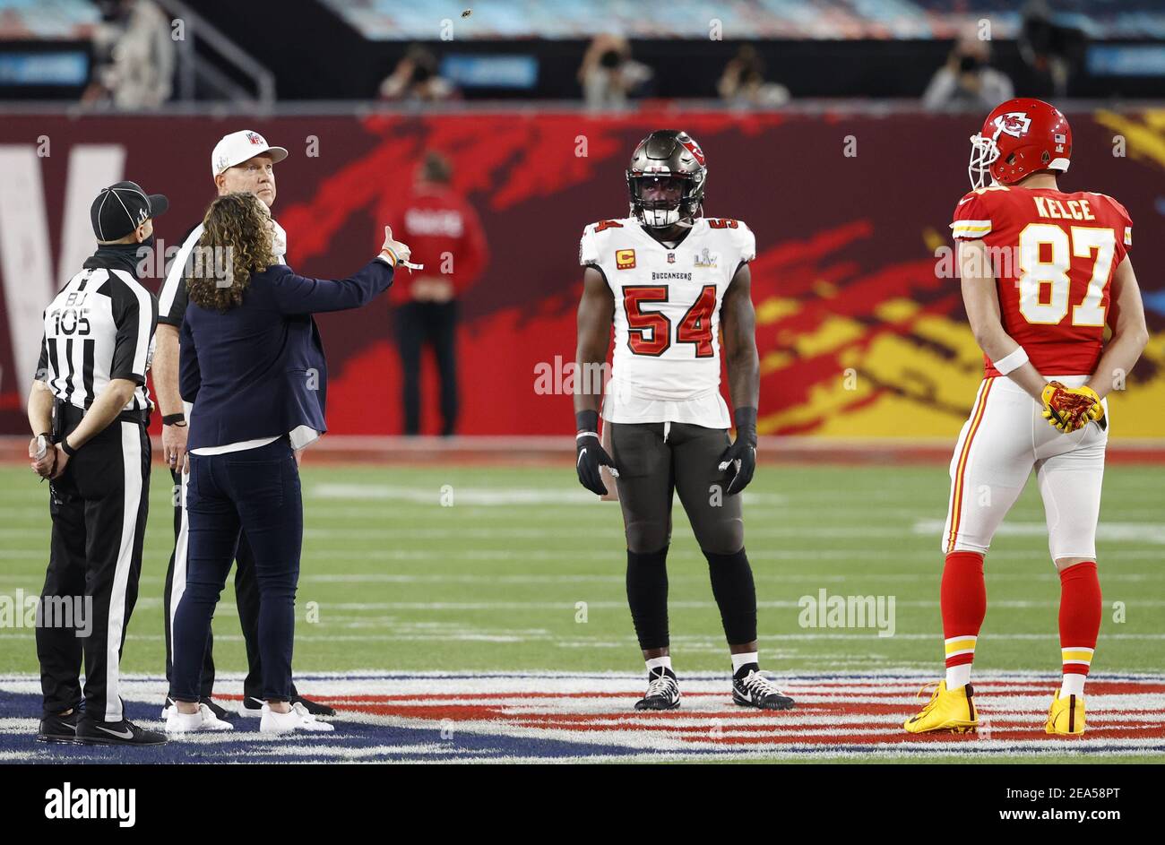Nfl super bowl coin toss 2021 hires stock photography and images Alamy